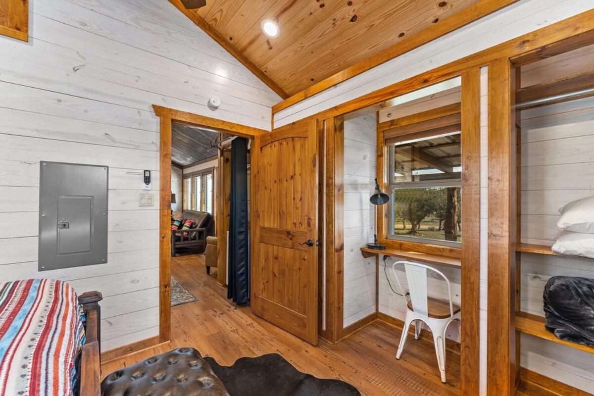 Rockin' R - Rustic Star Cabin Fredericksburg Ngoại thất bức ảnh