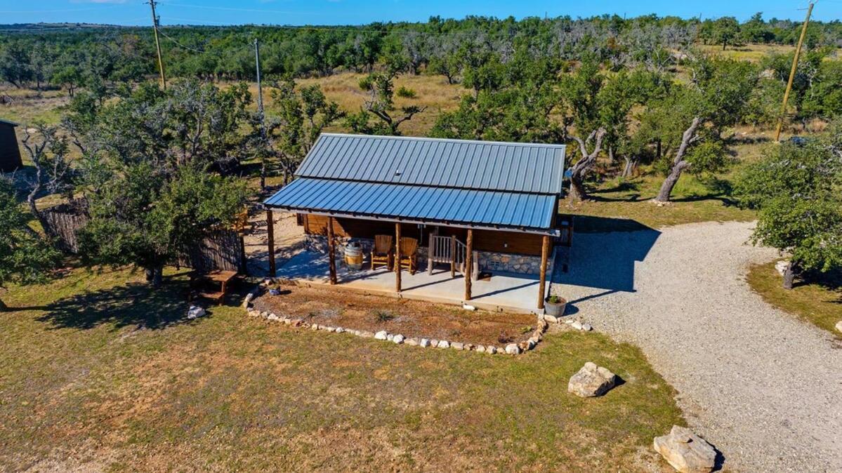 Rockin' R - Rustic Star Cabin Fredericksburg Ngoại thất bức ảnh