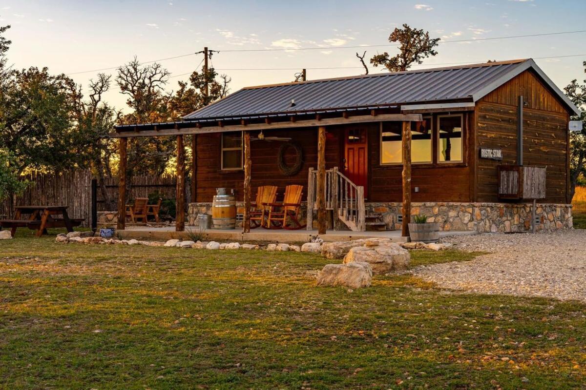 Rockin' R - Rustic Star Cabin Fredericksburg Ngoại thất bức ảnh