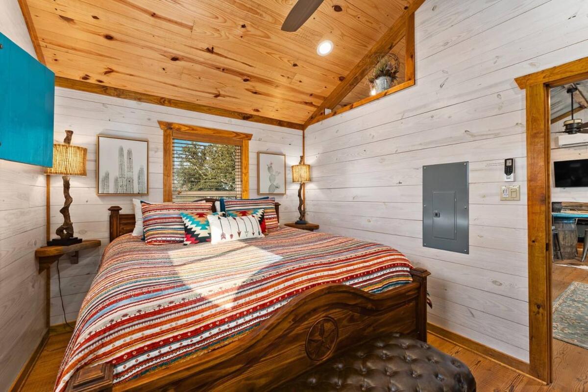 Rockin' R - Rustic Star Cabin Fredericksburg Ngoại thất bức ảnh